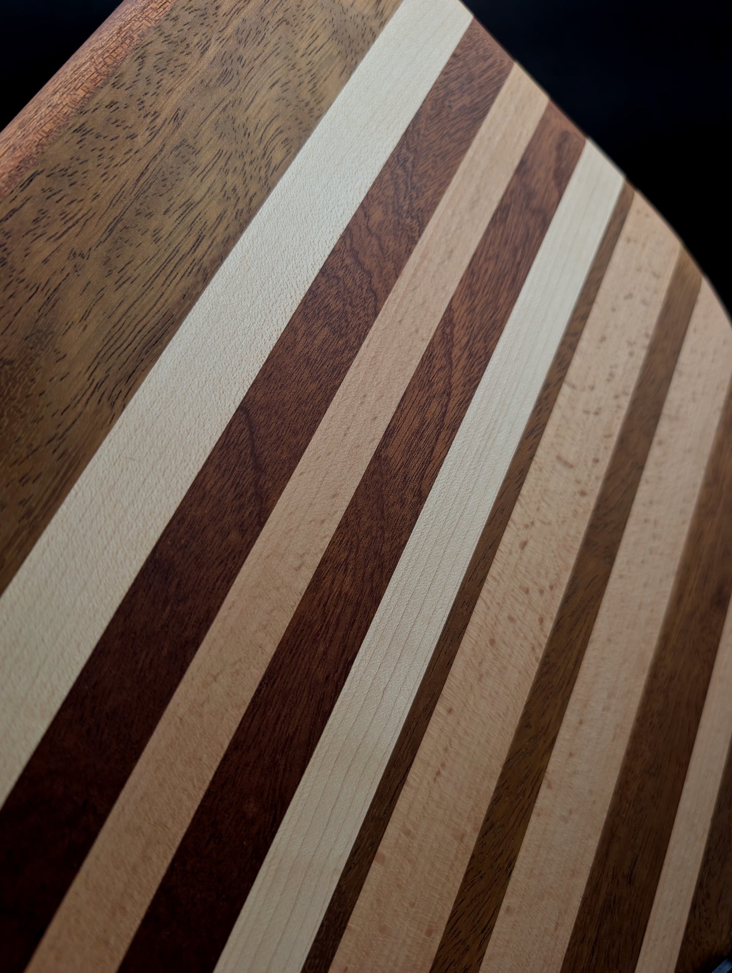Mixed Hardwoods Pizza / Serving Board